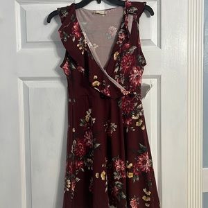 Floral nwt above knee